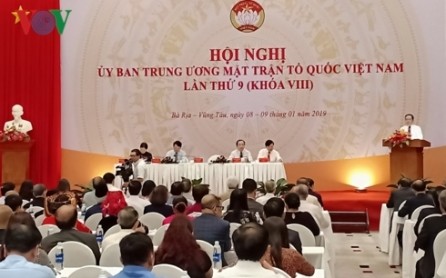 Celebran VIII Reunión del Comité Central del Frente de la Patria de Vietnam  - ảnh 1