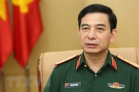 Vietnam asiste a la XVI reunión de los jefes de las Fuerzas de Defensa - ảnh 1