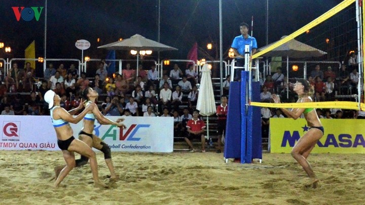 Inauguran Torneo Asiático de Voleibol de Playa para Mujeres 2019  - ảnh 1