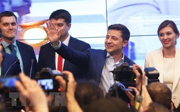 Líderes internacionales felicitan al presidente electo de Ucrania  - ảnh 1