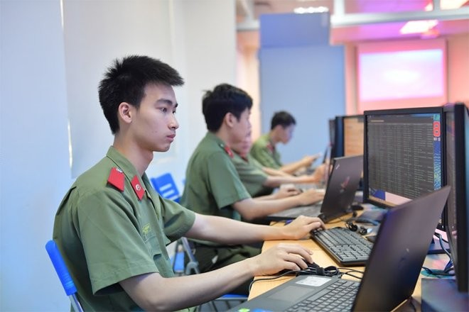 Ensayan en Vietnam medidas contra ataques cibernéticos  - ảnh 1