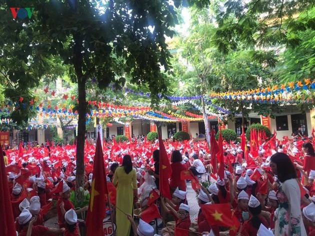 Inicio del nuevo año escolar en Vietnam - ảnh 5