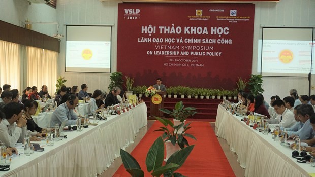 Celebran en Ciudad Ho Chi Minh conferencia sobre liderazgo y políticas públicas - ảnh 1