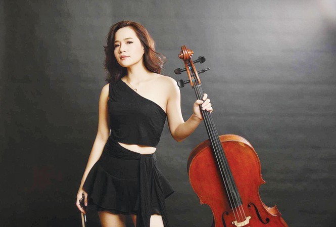 La violonchelista Dinh Hoai Xuan  - ảnh 1