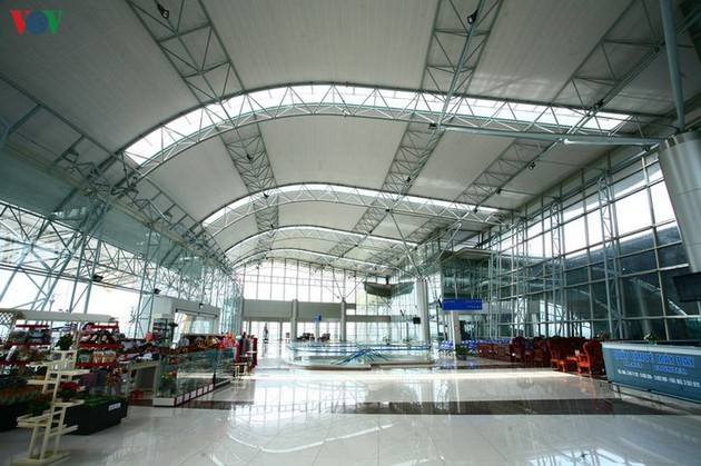 Aeropuerto de Lien Khuong en Da Lat - ảnh 8