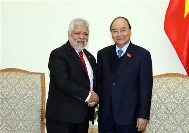 Primer ministro de Vietnam destaca aportes del embajador saliente de Venezuela  - ảnh 1