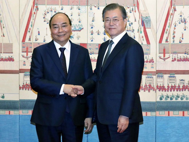 Premier de Vietnam concluye exitosamente su visita a Corea del Sur - ảnh 1