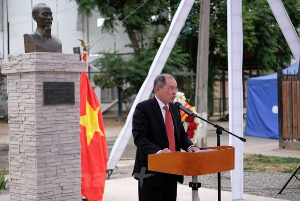 Inauguran renovado parque Ho Chi Minh en Chile  - ảnh 1
