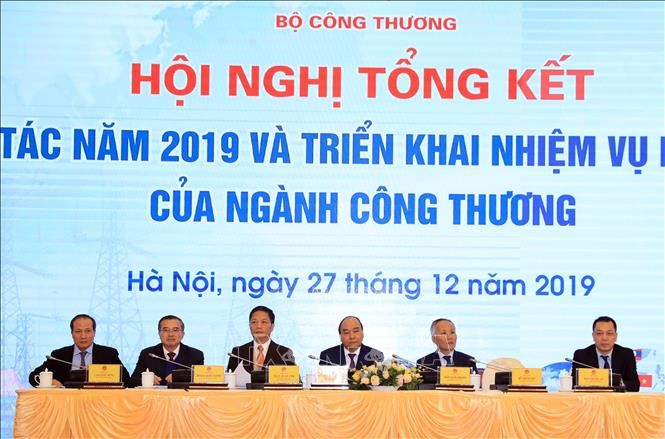 Sector de Industria y Comercio de Vietnam evalúa tareas de 2019 - ảnh 1