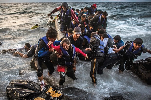 Mueren once migrantes por naufragio de barco en mar turca  - ảnh 1