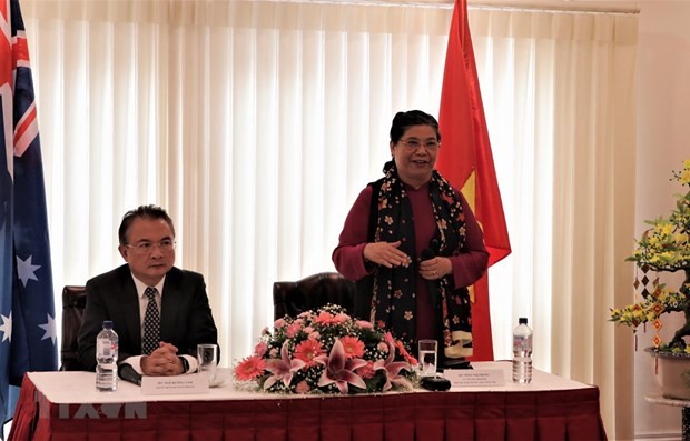 Vicejefa del Parlamento de Vietnam se reúne con connacionales en Australia - ảnh 1