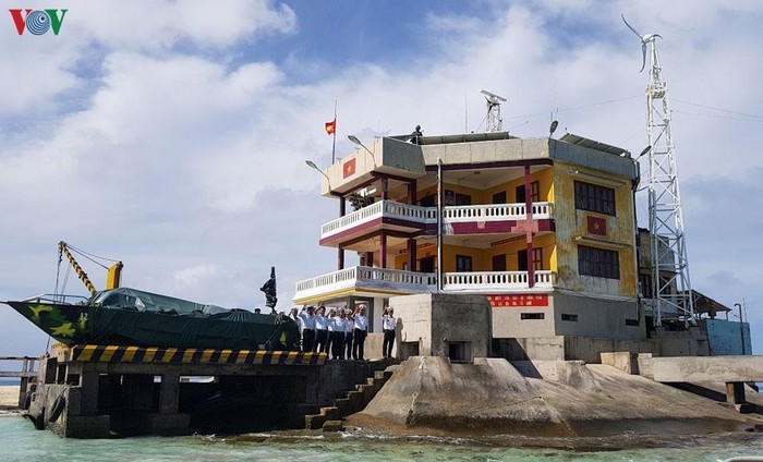 China no tiene ninguna soberanía histórica sobre los archipiélagos de Hoang Sa y Truong Sa de Vietnam - ảnh 1