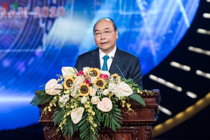 Premier de Vietnam destaca el importante rol de la prensa nacional - ảnh 1