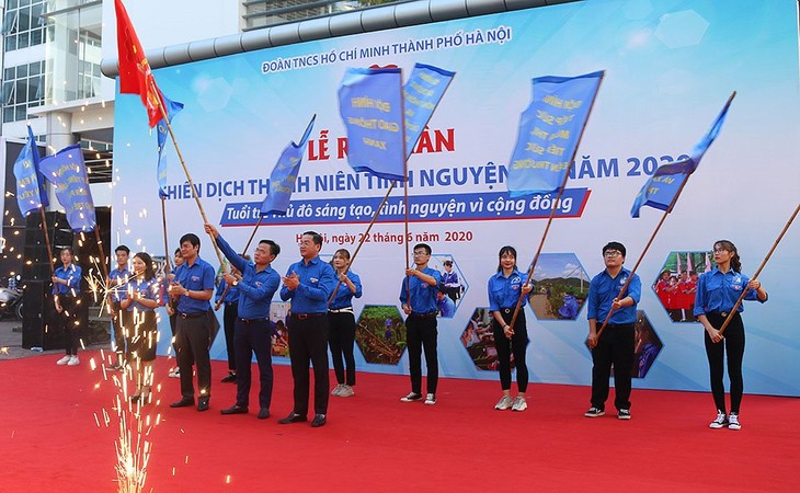 Lanzan programas voluntarios del verano de 2020 en Ciudad Ho Chi Minh - ảnh 1