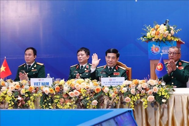 Vietnam preside XVII videoconferencia de Jefes de Defensa de Asean - ảnh 1