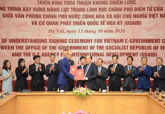 Estados Unidos ayuda a Vietnam a fortalecer la capacidad de gobierno electrónico - ảnh 1