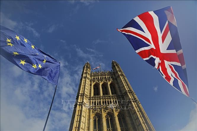 UE y Reino Unido alcanzan avances en negociaciones comerciales - ảnh 1