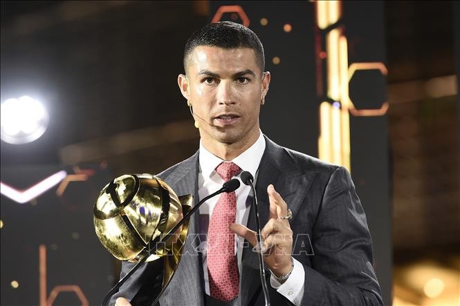 Cristiano Ronaldo: el mejor jugador del Siglo - ảnh 1