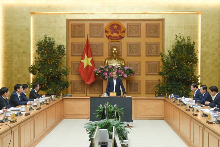 El primer ministro de Vietnam dirige una reunión sobre el futuro desarrollo de Da Nang - ảnh 1