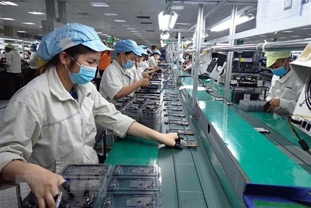 Vietnam busca garantizar puestos de trabajo y un nivel de vida digno para los trabajadores - ảnh 1