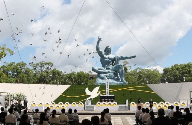 Ciudad japonesa de Nagasaki conmemora 76 aniversario del desastre atómico  - ảnh 1