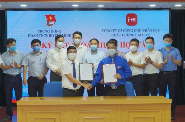 Vietnam comienza a usar la aplicación digital sobre la orientación profesional - ảnh 1