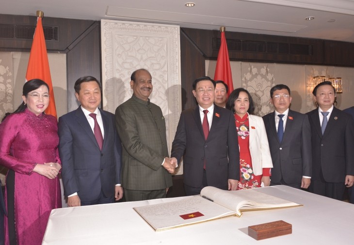 Vietnam y la India abogan por una mayor cooperación legislativa - ảnh 1