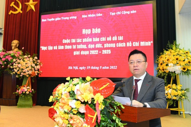 Lanzan concurso de prensa “Estudiar y seguir la ideología, la moralidad y el estilo del presidente Ho Chi Minh”  - ảnh 1