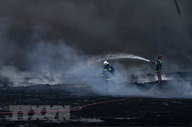 Comité de ASEAN en Cuba ofrece condolencias a los damnificados por incendio en depósito petrolero - ảnh 1