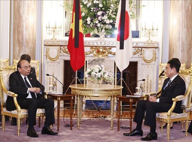 Viaje del presidente Nguyen Xuan Phuc cultiva la amistad entre Vietnam y Japón - ảnh 1