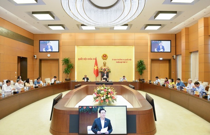 Comienza la 18ª reunión del Comité Permanente de la Asamblea Nacional - ảnh 1