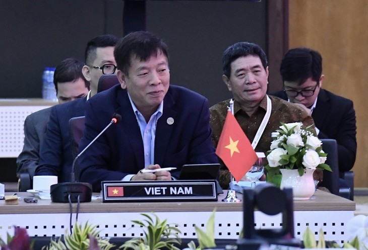Vietnam listo para cooperar en cumplimiento de prioridades de ASEAN en 2023 - ảnh 1