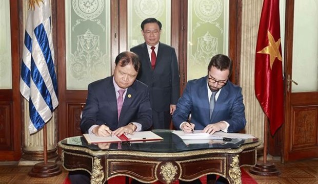 Vietnam y Uruguay fortalecen relaciones parlamentarias - ảnh 1