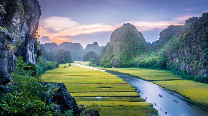 Tierra de Ninh Binh en canciones - ảnh 1