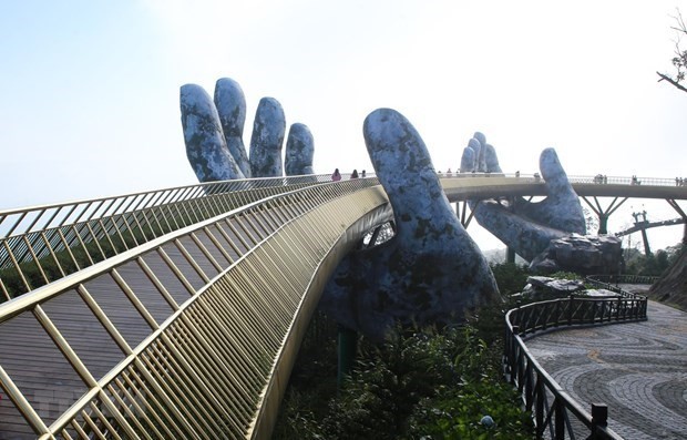 El Puente Dorado de Da Nang entre los más icónicos del mundo - ảnh 1
