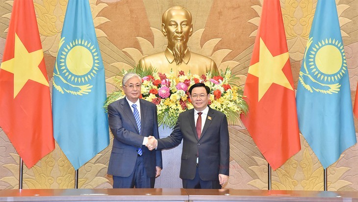 Vietnam y Kazajstán impulsan la cooperación multifacética - ảnh 1