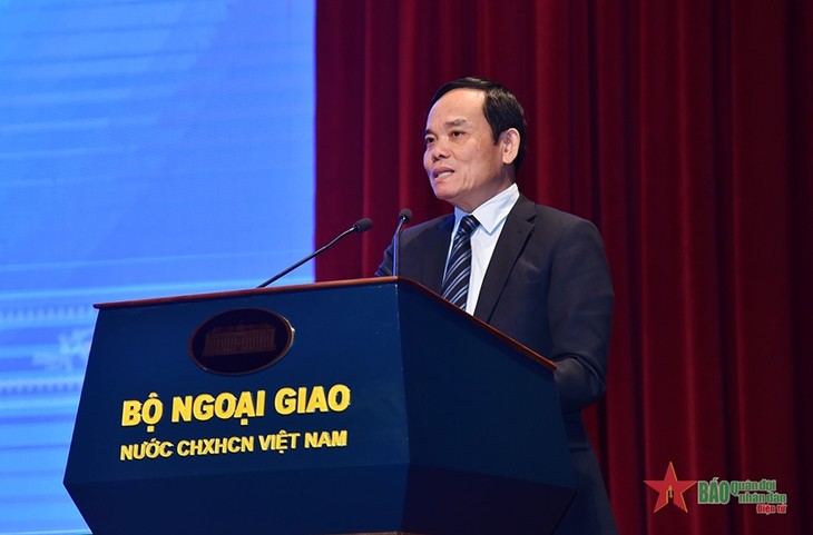 Piden mejorar la calidad de la diplomacia multilateral de Vietnam hasta 2030 - ảnh 1