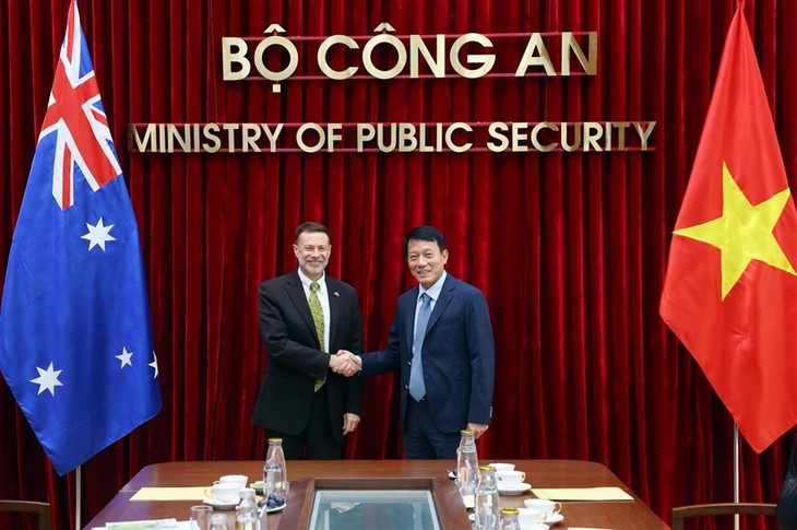 Ministro de Seguridad Pública de Vietnam recibe a embajador de Australia - ảnh 1