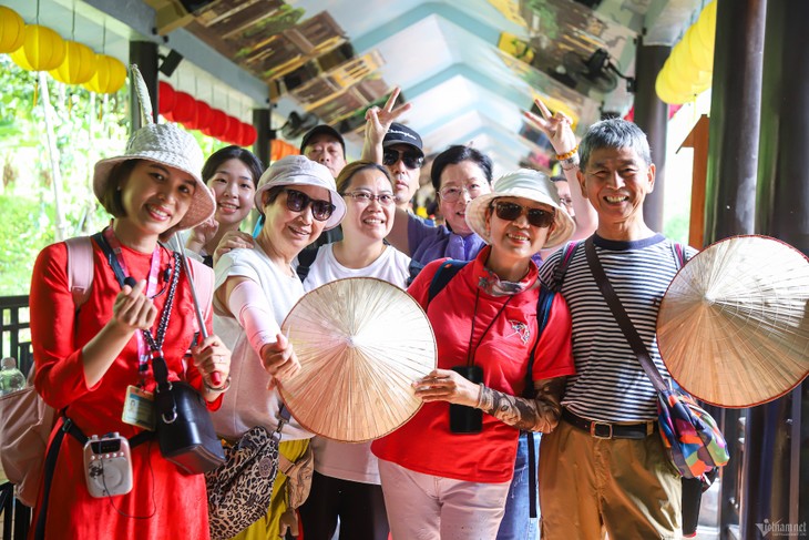 Vietnam entre los 10 principales destinos para viajeros chinos - ảnh 1
