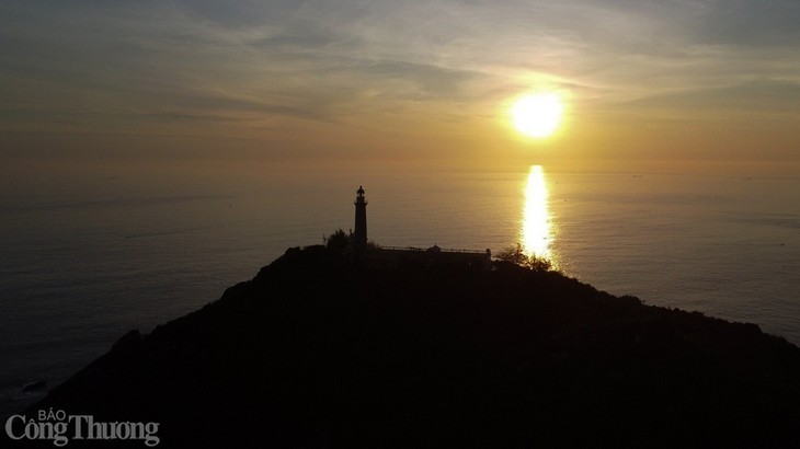 Cabo Dien, el primer lugar en Vietnam en recibir el amanecer - ảnh 7