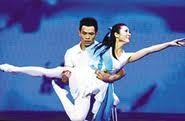 越南观众与中国残疾人舞者震撼人心的表演 - ảnh 2