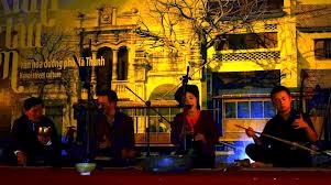 电车盲人歌——河内独特的街道文化 - ảnh 2