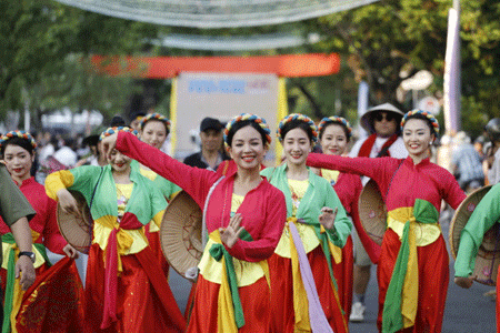 “越南色彩”活动在胡志明市举行 - ảnh 1
