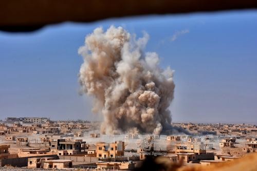 叙利亚军队控制代尔祖尔市75%的面积 - ảnh 1