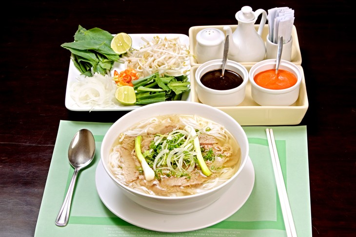 越南语讲座：Tại nhà hàng Việt Nam在越南餐厅 - ảnh 1