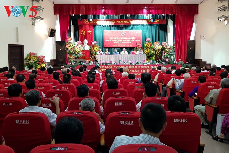 越南手工艺村协会第4次大会举行 - ảnh 1