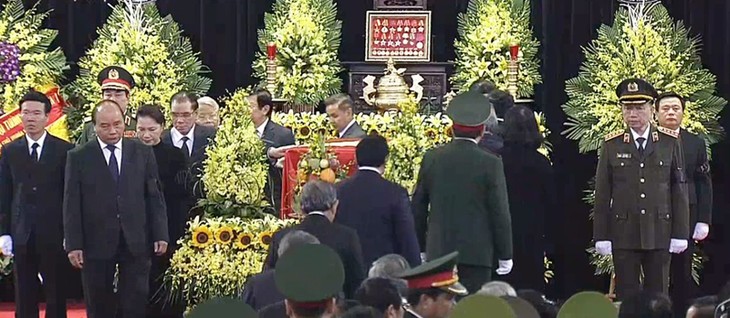 原越南国家主席黎德英追悼会隆重举行 - ảnh 1