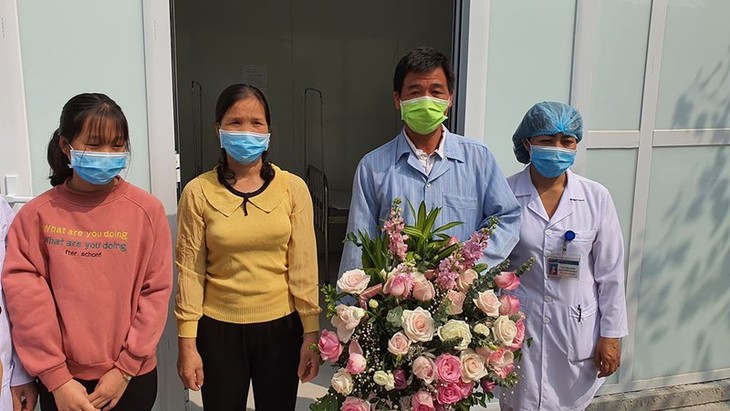  越南16例新冠肺炎确诊病例全部治愈出院 - ảnh 1