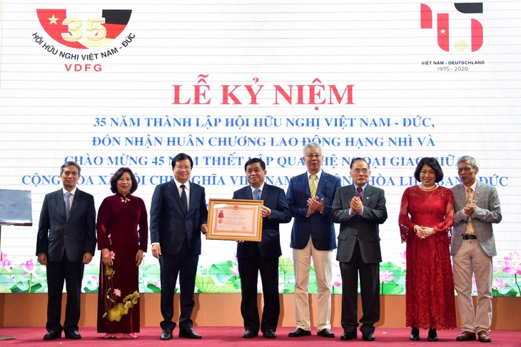 越南-德国友好协会成立35周年纪念会举行 - ảnh 1
