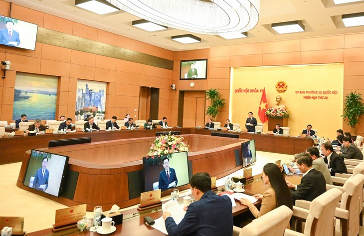 越南国会常务委员会第23次会议开幕 - ảnh 1